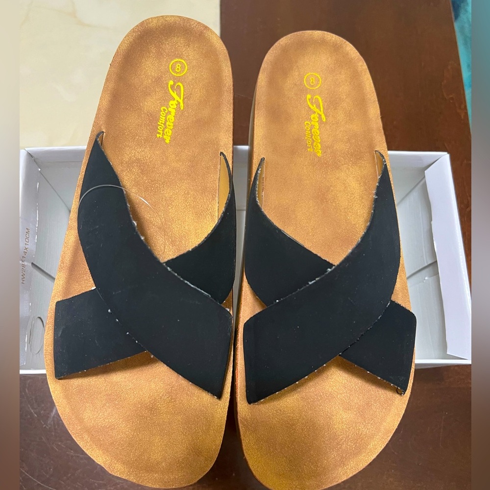 Women’s Forever Crossed Sandals